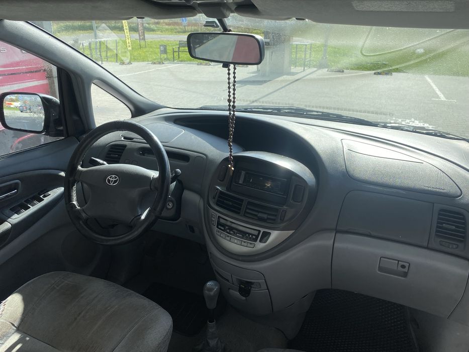 Toyota previa 2002 d4d 7 місць