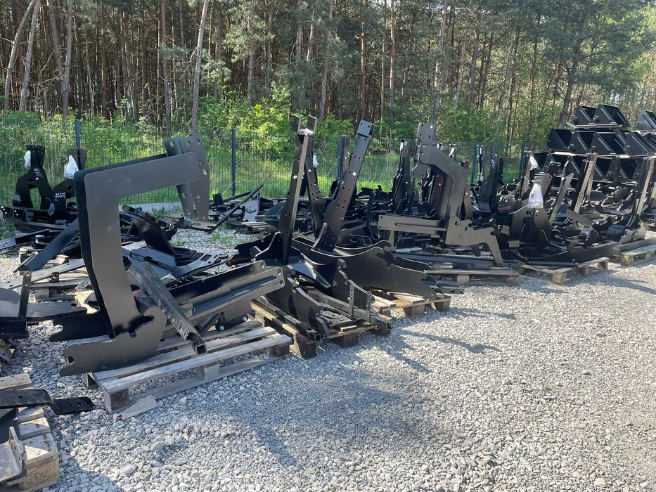 Mocowania do ładowaczy czołowych Ursus Zetor Case Class