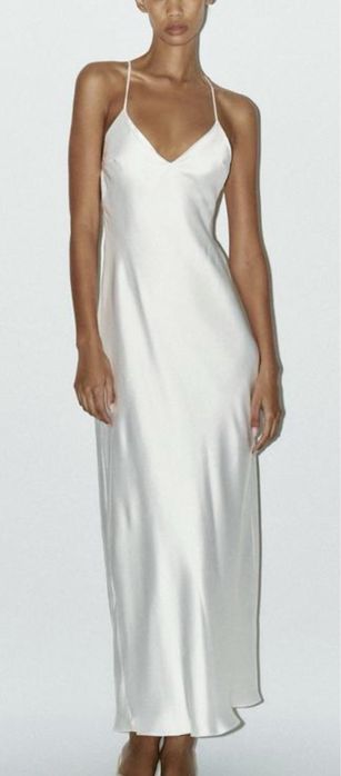 Атласна сукня Zara,розмір XL,білого кольору .