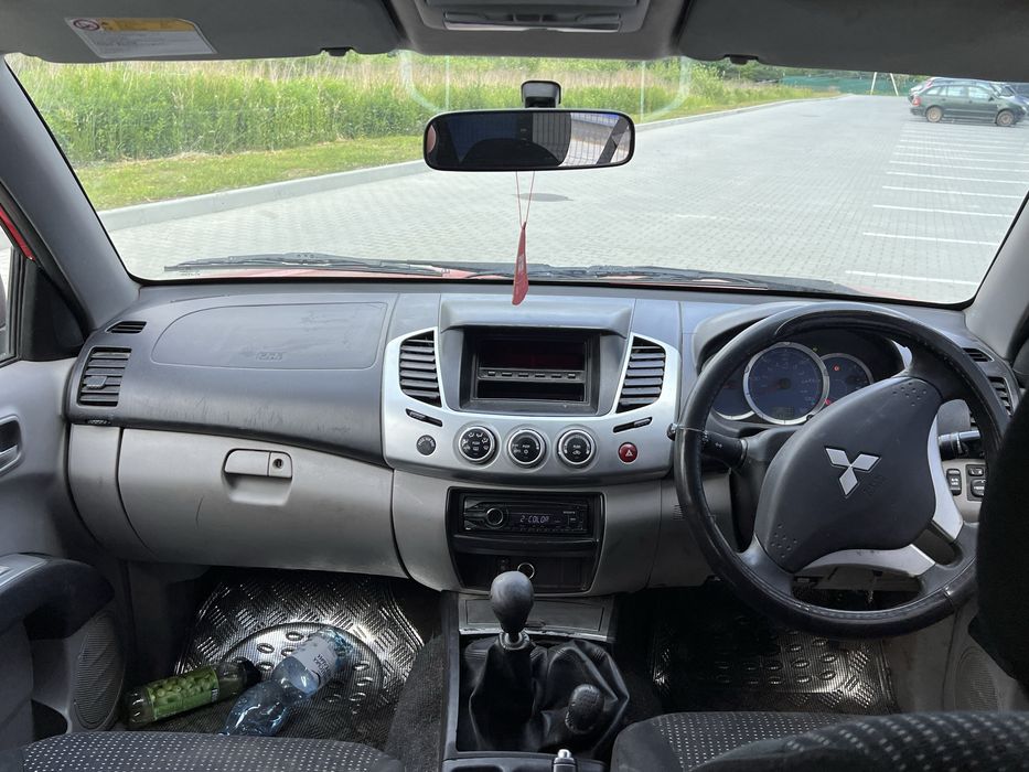 Mitsubishi L 200 в Україні