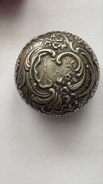 Srebrne puzderko - secesja