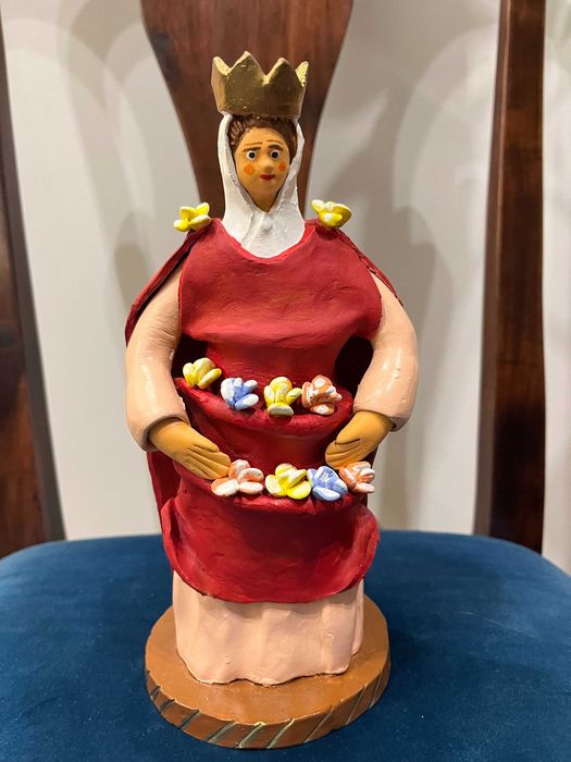 Escultura Rainha Santa Isabel - Extremoz