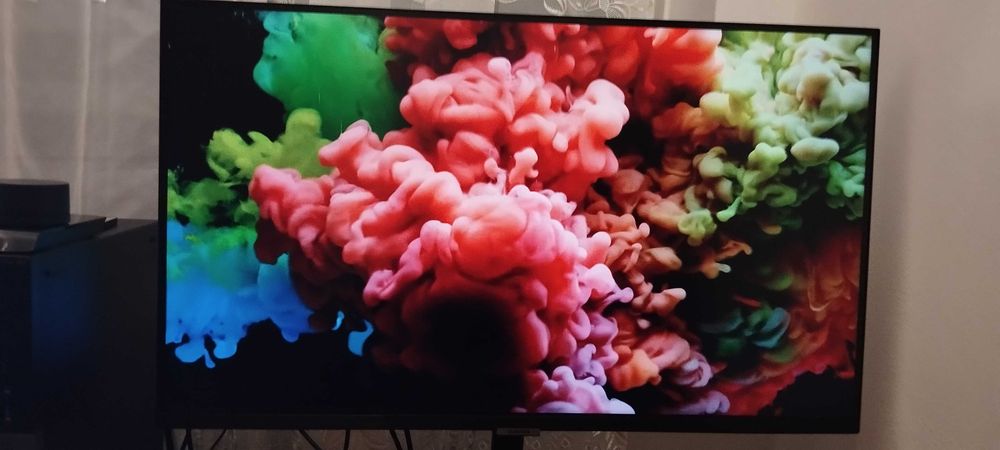 Monitor Samsung Smart M7 - 32" 4K - S32BM700UPX