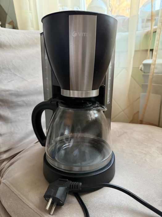 Продам кавоварку Vitek
