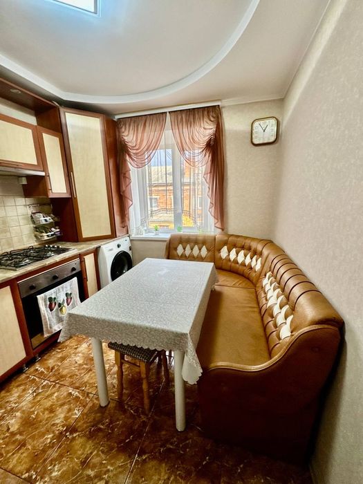 Продаж 2- х кімнатної квартири, КАЛИНІВКА Вінницька область