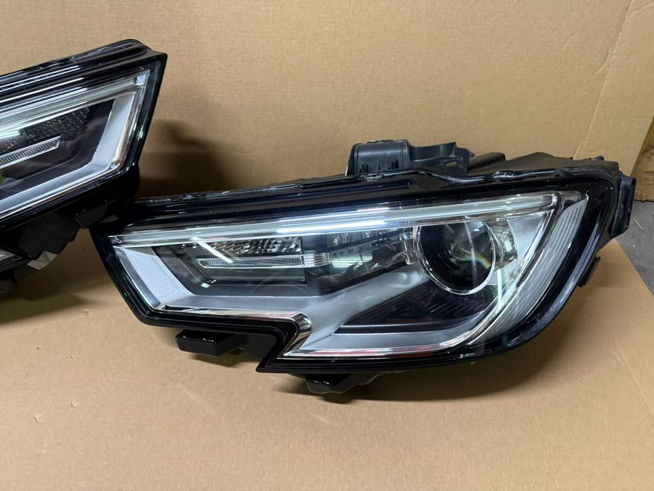 Komplet lamp przednich Audi A3 8V Lift 16< xenon led