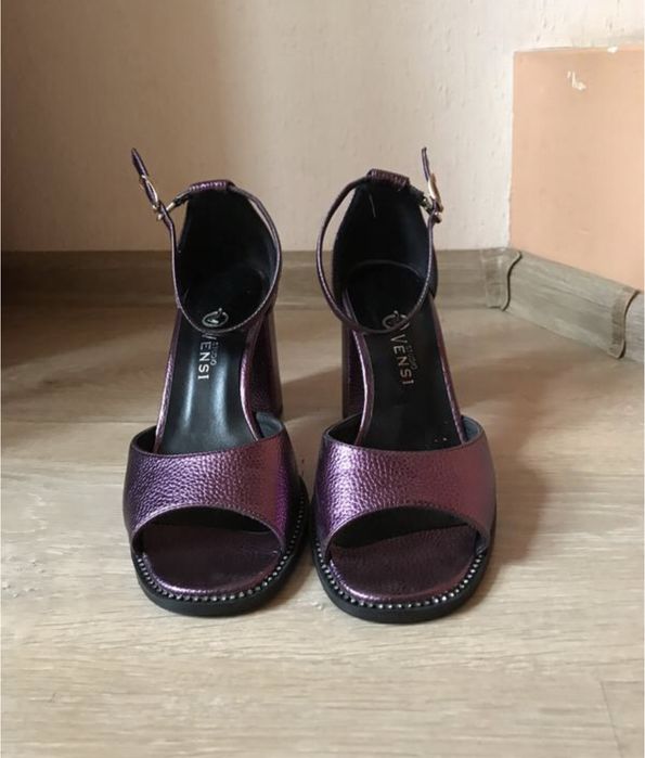 Туфлі/підбори