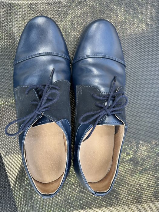 Buty - Pantofle chłopięce komunijne granatowe