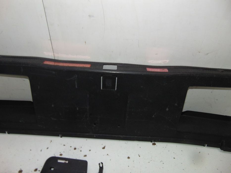 Mercedes w201/190 revestimento da mala