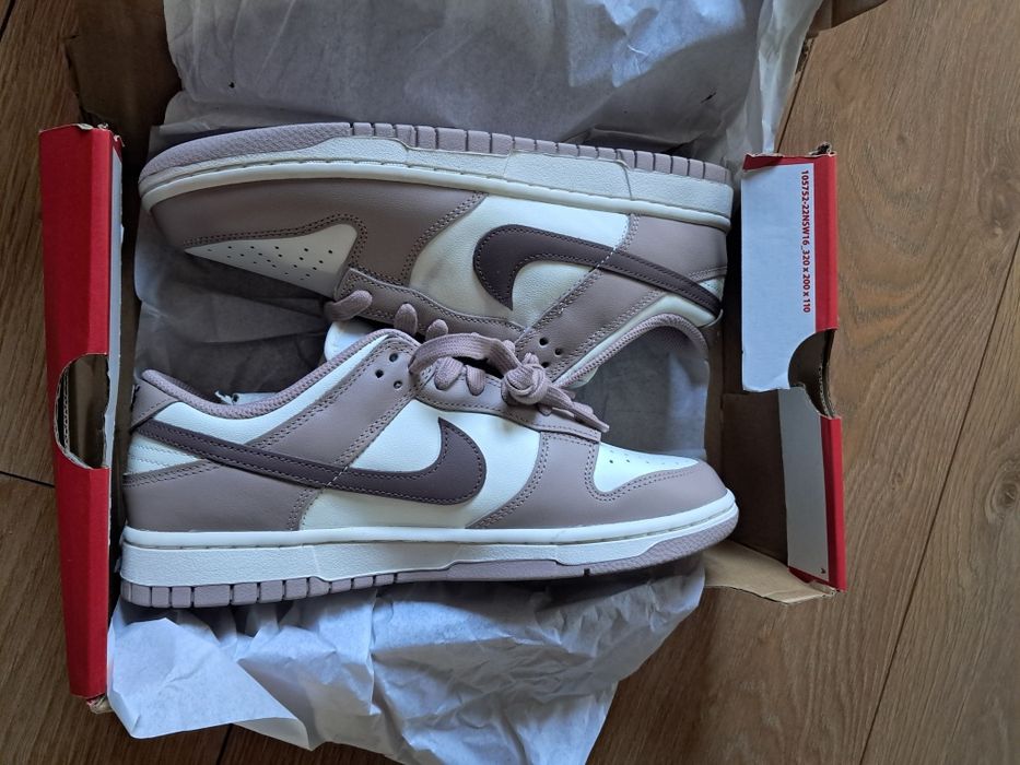 Nike Dunk Low r. 40.5