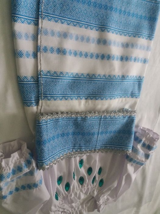 костюми українські голубі