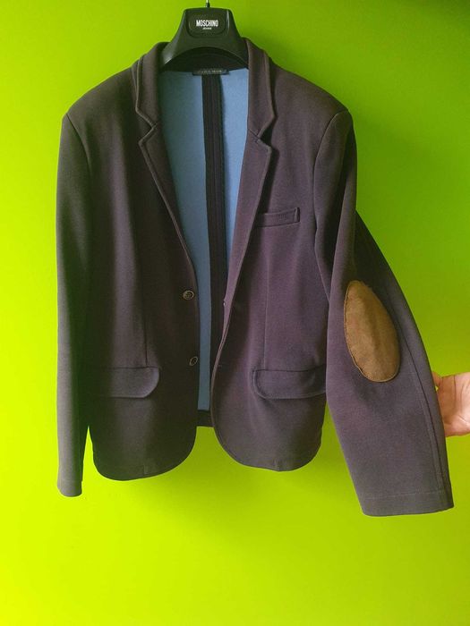 3 Casacos Diferentes