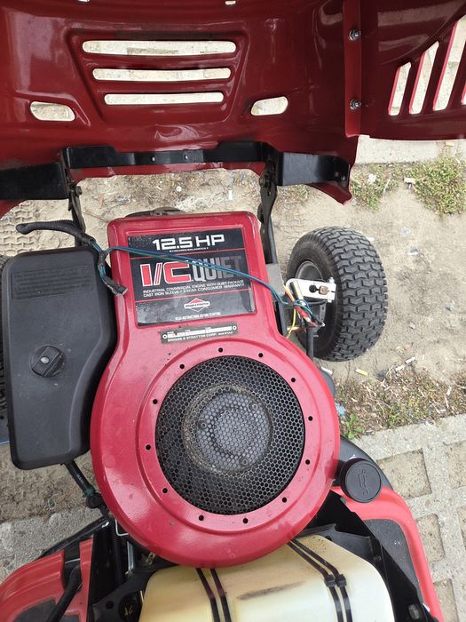 Traktor mtd sprawny w całości lub na części