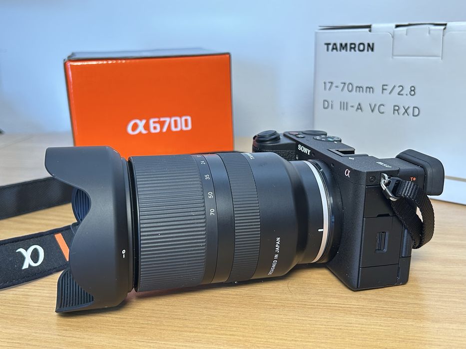 Sony a6700 + Tamron 17-70mm F/2.8 Como nova!