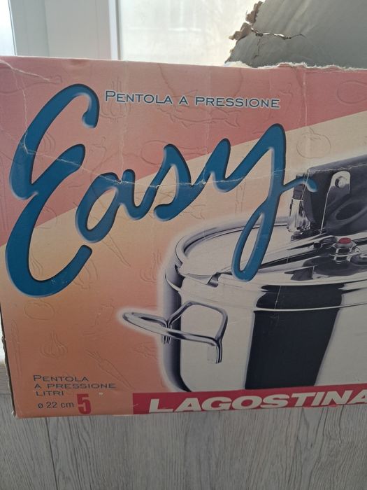 Скороварка LAGOSTINA 22 см