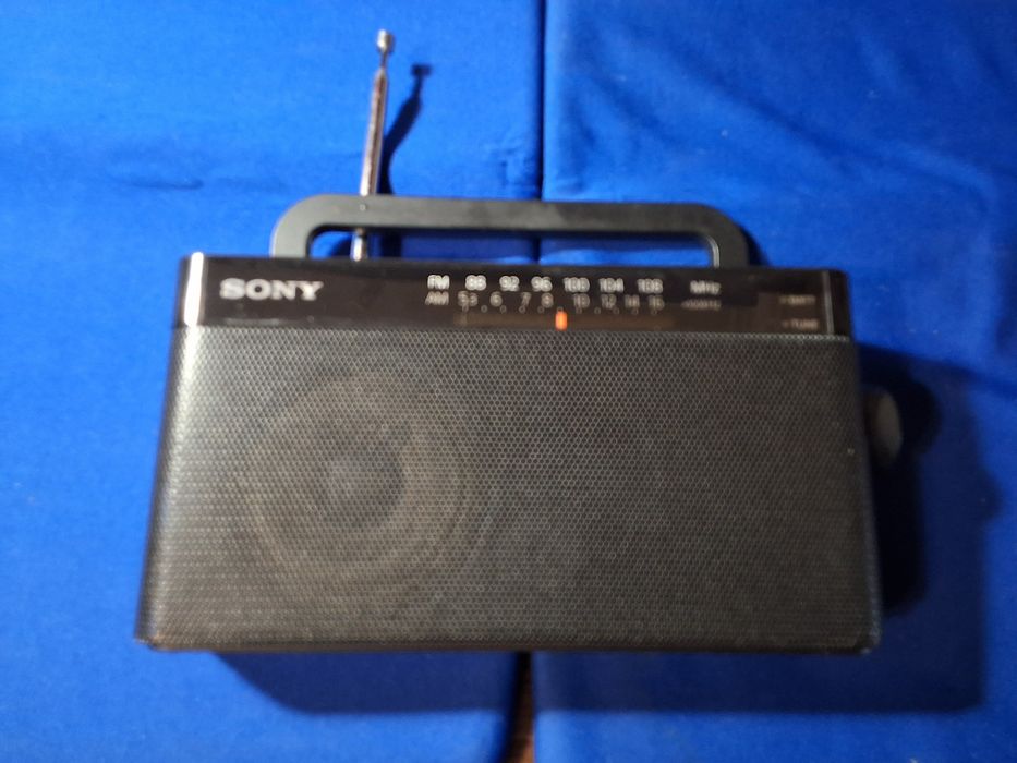 Rádio Portátil Sony  ICF-306