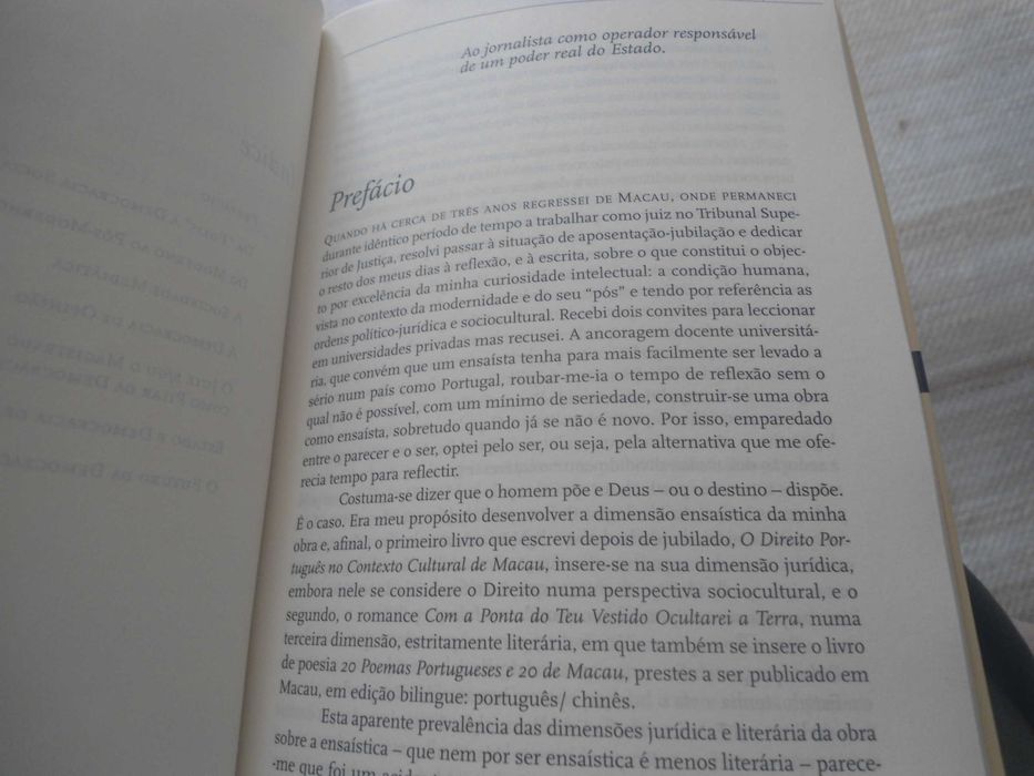 Democracia ou Telecracia? Uma Nova Ideologia por José Mª R. da Silva
