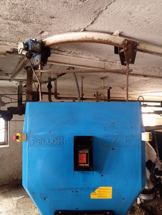 Robot paszowy pellon