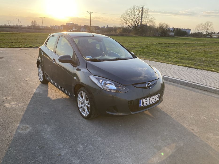 Mazda 2 2008 rok