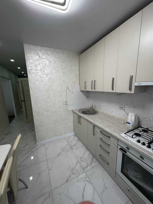 2к квартира за НАЙВИГІДНІШОЮ ЦІНОЮ!!! Озерна