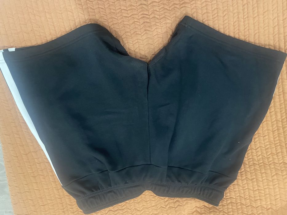 Calções adidas M