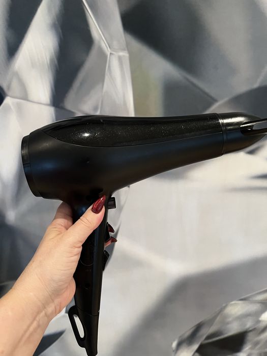 Продам ,фен -  Philips SalonDry Pro 2100W Ceramic.