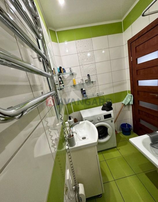 Кв.2х.к.перший поверх,дніпровський р-н,Сергія Синенка9.