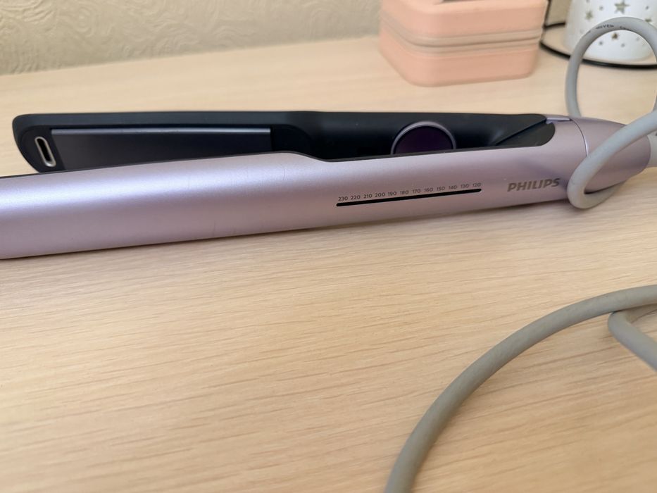 Philips випрамляч