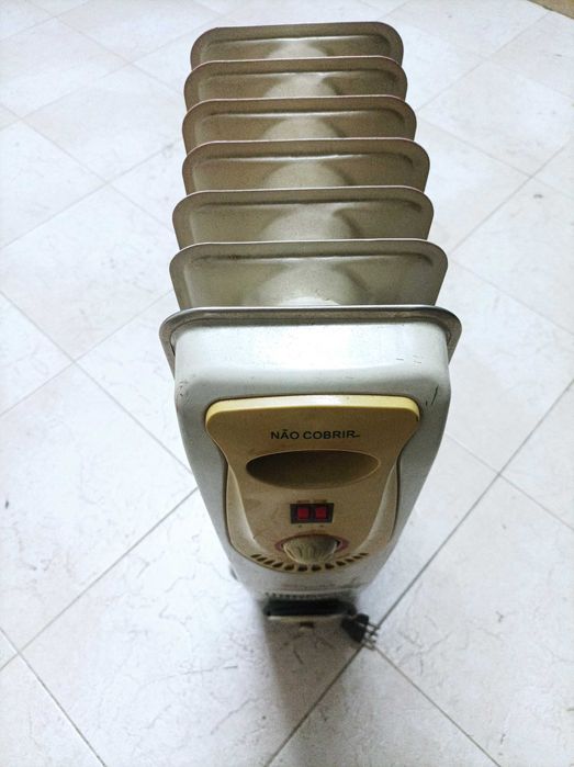 Aquecedor a óleo