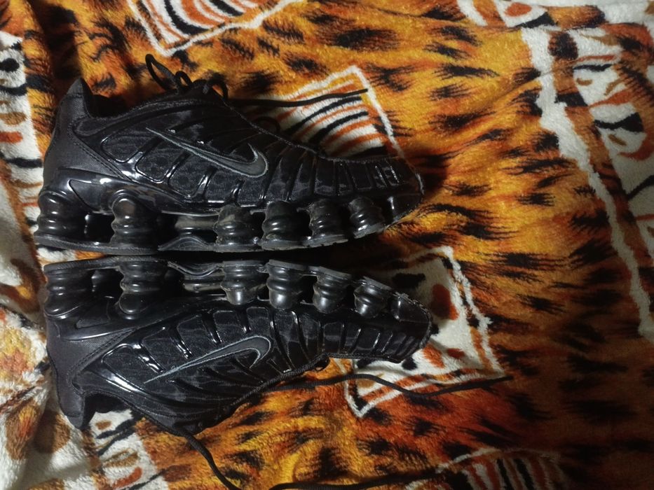кроссовки nike shox