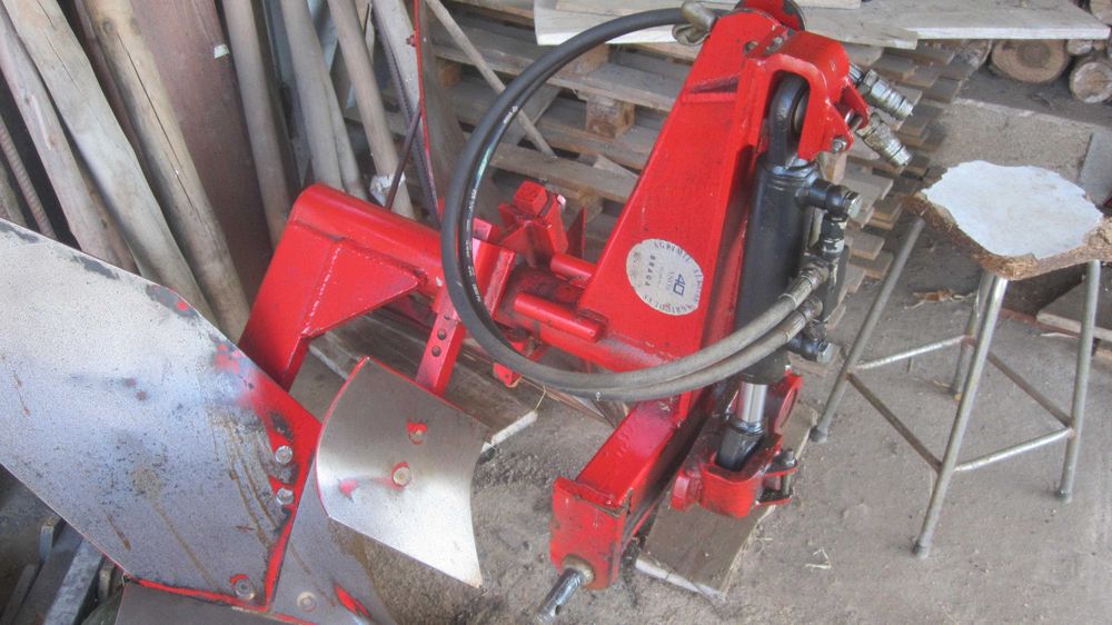 Trator Massey Ferguson 1529 de 2016 com ou sem alfaias