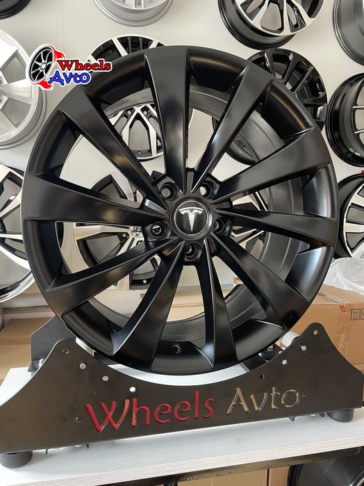 Диски R18 5x114.3 Tesla Model 3 Model Y