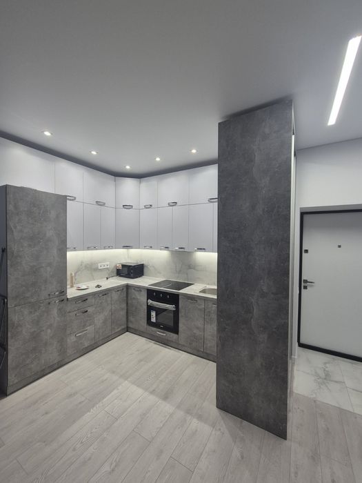 Терміново здаєтсься велика гарна 1.5 кім квартира ЖК Квадрат