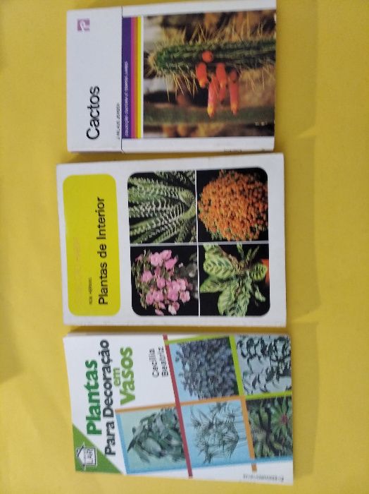 Diversos livros sobre plantas, flores e plantas medicinais