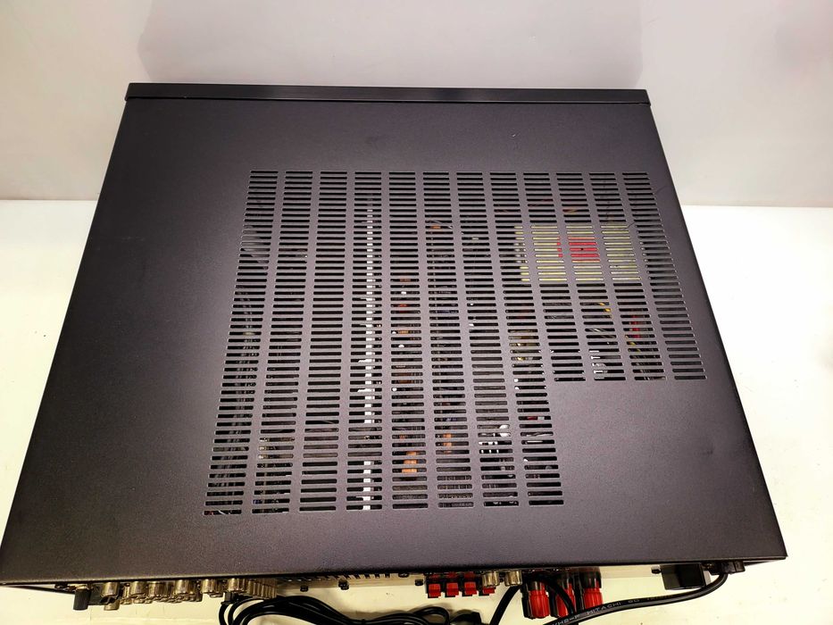 Amplituner Denon AVR-1801