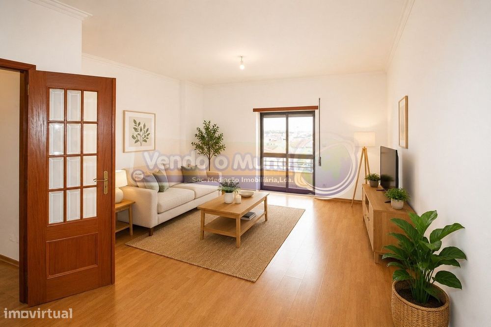 Apartamento T3 em Benavente (B643)