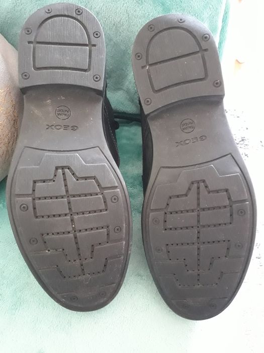 Męskie buty skórzane marki GEOX  Respira rozm 43.Stan jak nowe