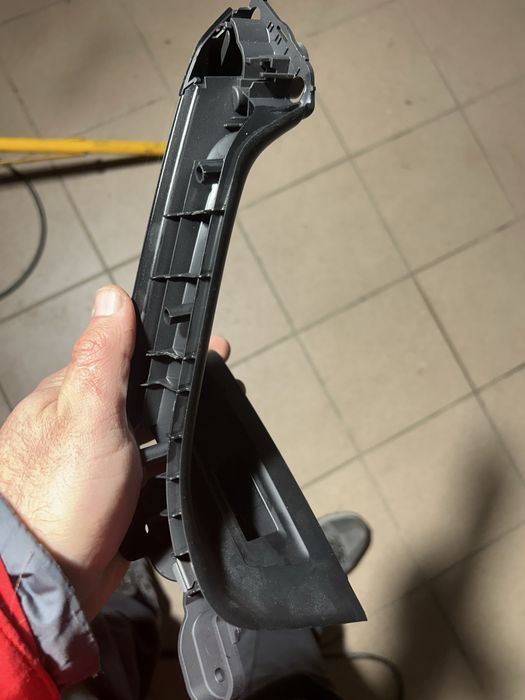 Ручка пасажирська