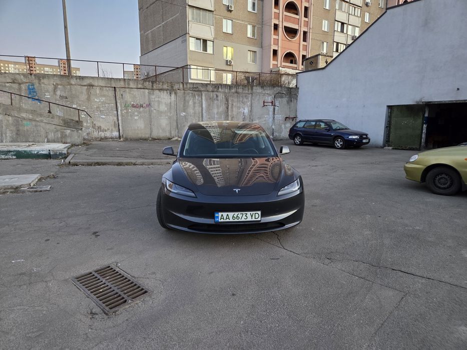 tesla model 3 highland 2024