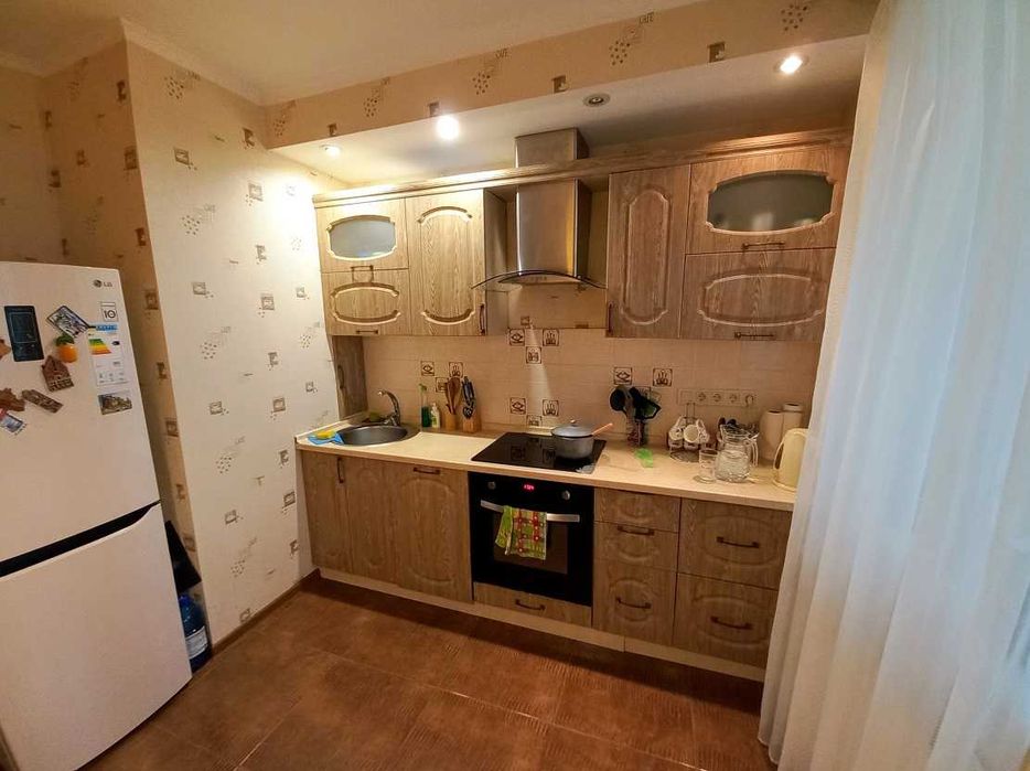 Продаж 1-кімнатної квартири, вул. Драгоманова,. Позняки. Без комісії