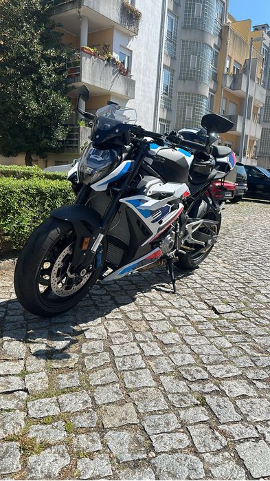 Bmw M1000R 08/2024