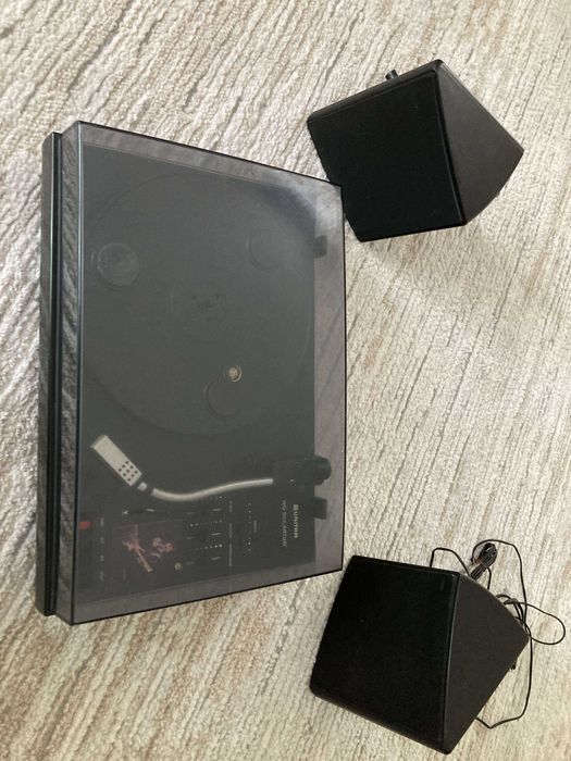 Gramofon Artur WG 902 Unitra + single