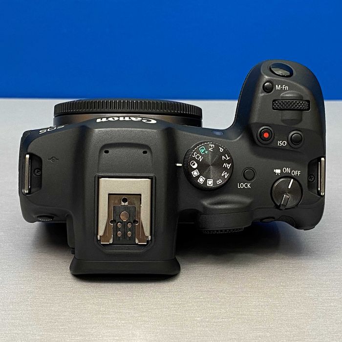 Canon EOS R7 (Corpo) - 32.5MP