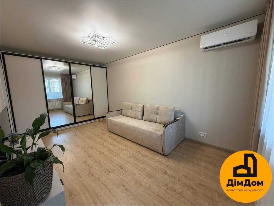 Продаж 2-кімнатної квартири з новим ремонтом | вул. Тростянецька, 6А