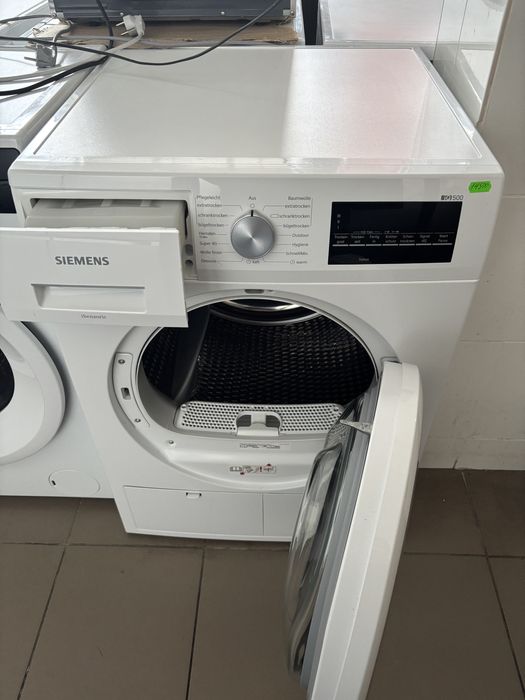 сушильна  машина Siemens WT46G402