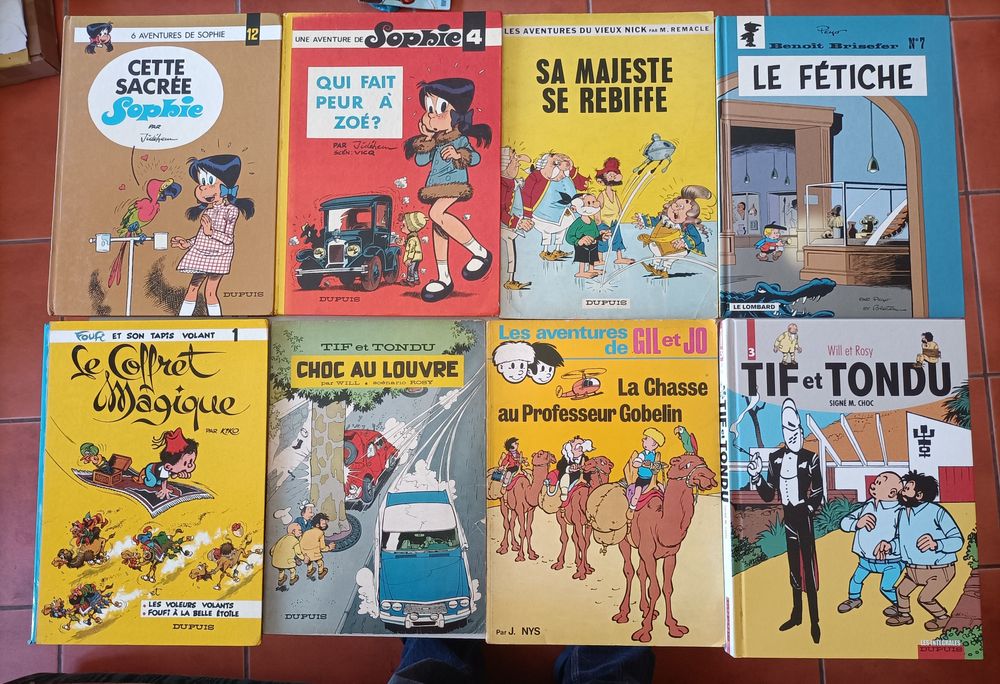 74 Livros em francês, inglês e espanhol