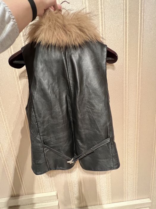 Жилетка хутро+шкіра S-M