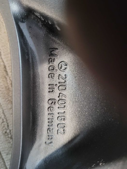 Oryginalne MERCEDES MEKAB 7,5J 17" 5X112 ET 37 polerowany rant