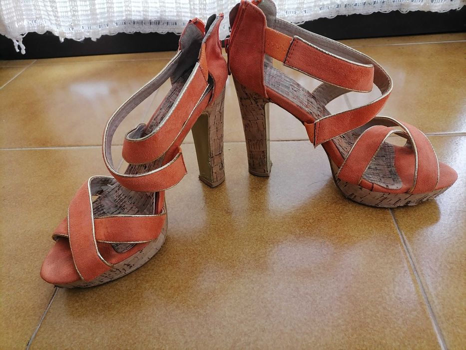 Sapatos sandálias de senhora