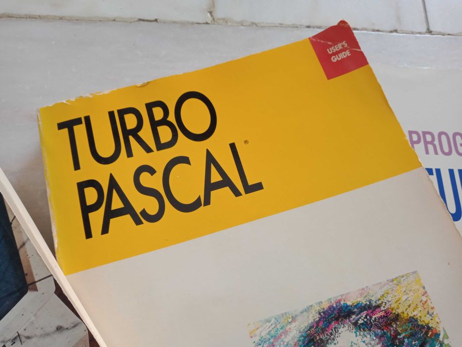 Programming Books - Turbo Pascal, Turbo C, C++, Computer Viruses, BASIC64283777904899122